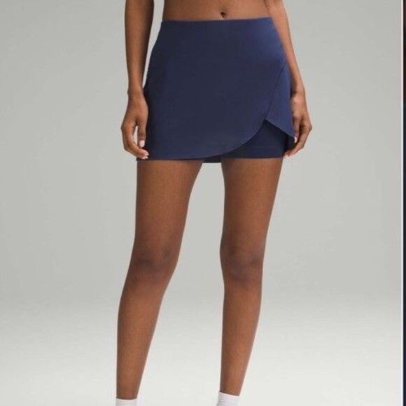 Lululemon Size 14 High-Rise Wrap Tennis Skirt Navy Blue - Picture 1 of 7